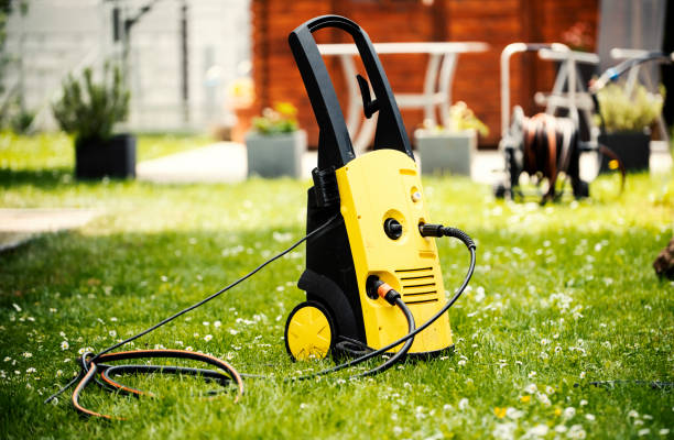 Best Driveway Pressure Washing  in Annandale, NJ